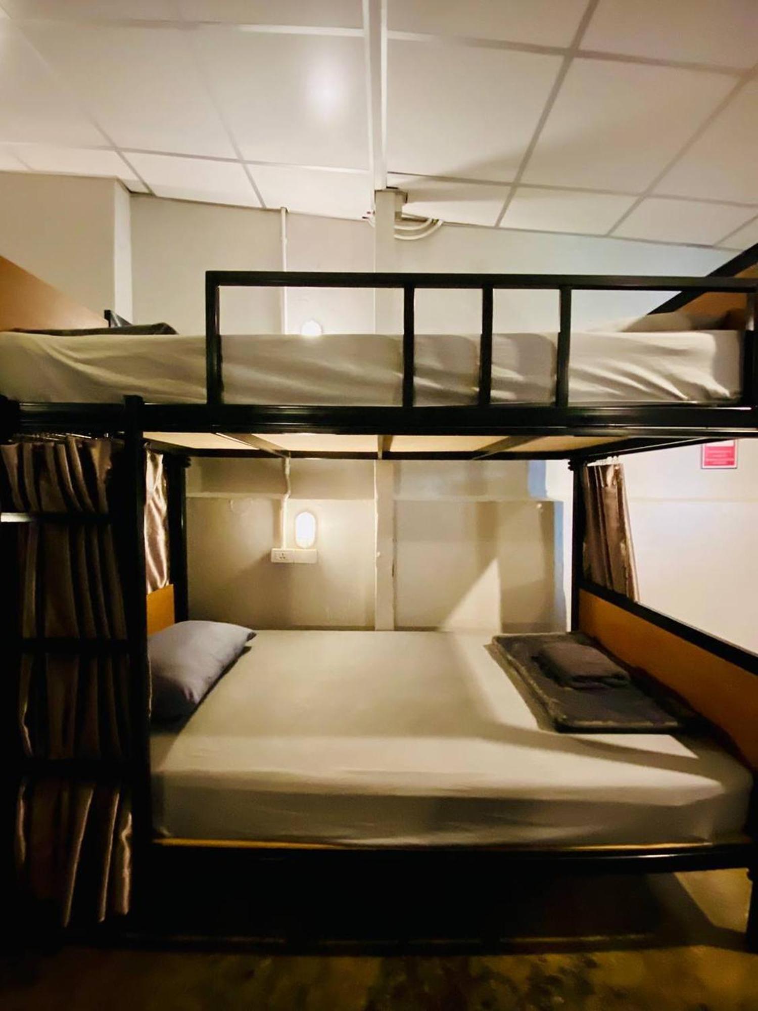 Hostel Lemon Siam Petchaburi Road Bangkok Esterno foto