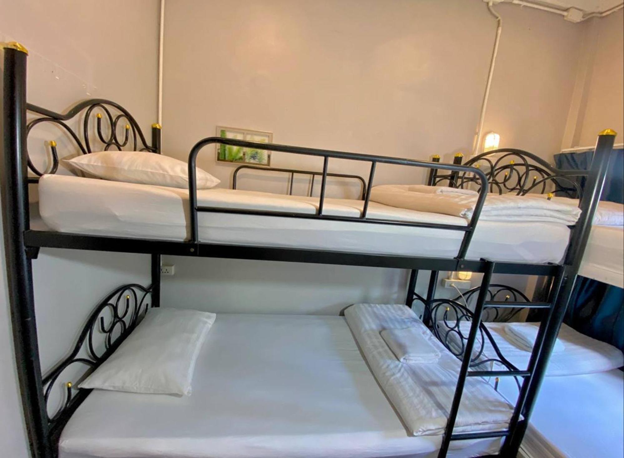 Hostel Lemon Siam Petchaburi Road Bangkok Esterno foto