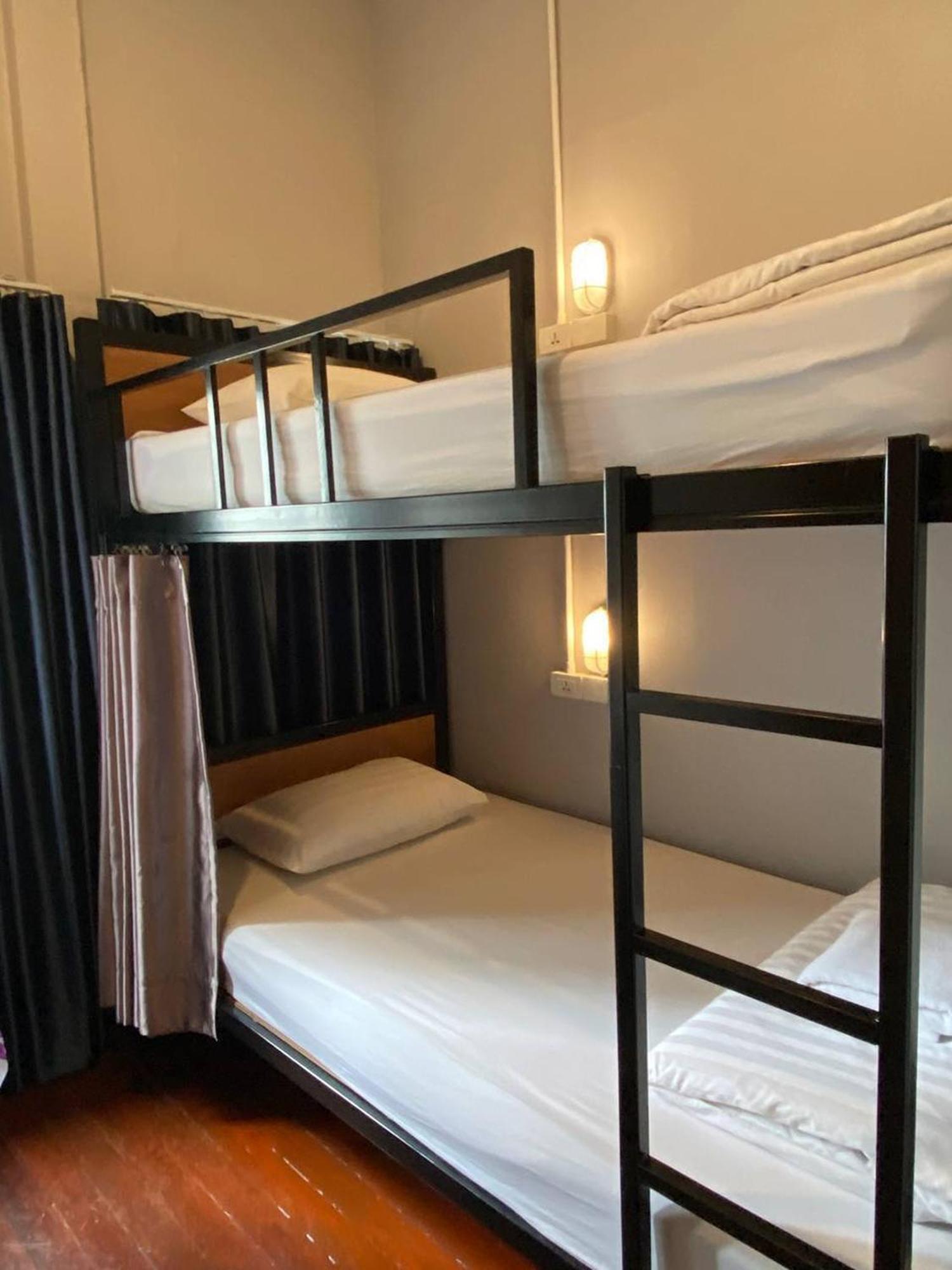 Hostel Lemon Siam Petchaburi Road Bangkok Esterno foto